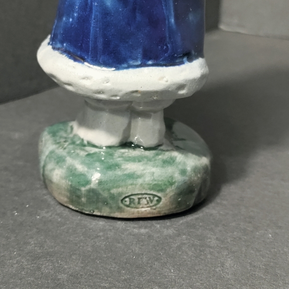 🎄ROWE POTTERY WORKS FIGURINE⭐ - Picture 8 of 8